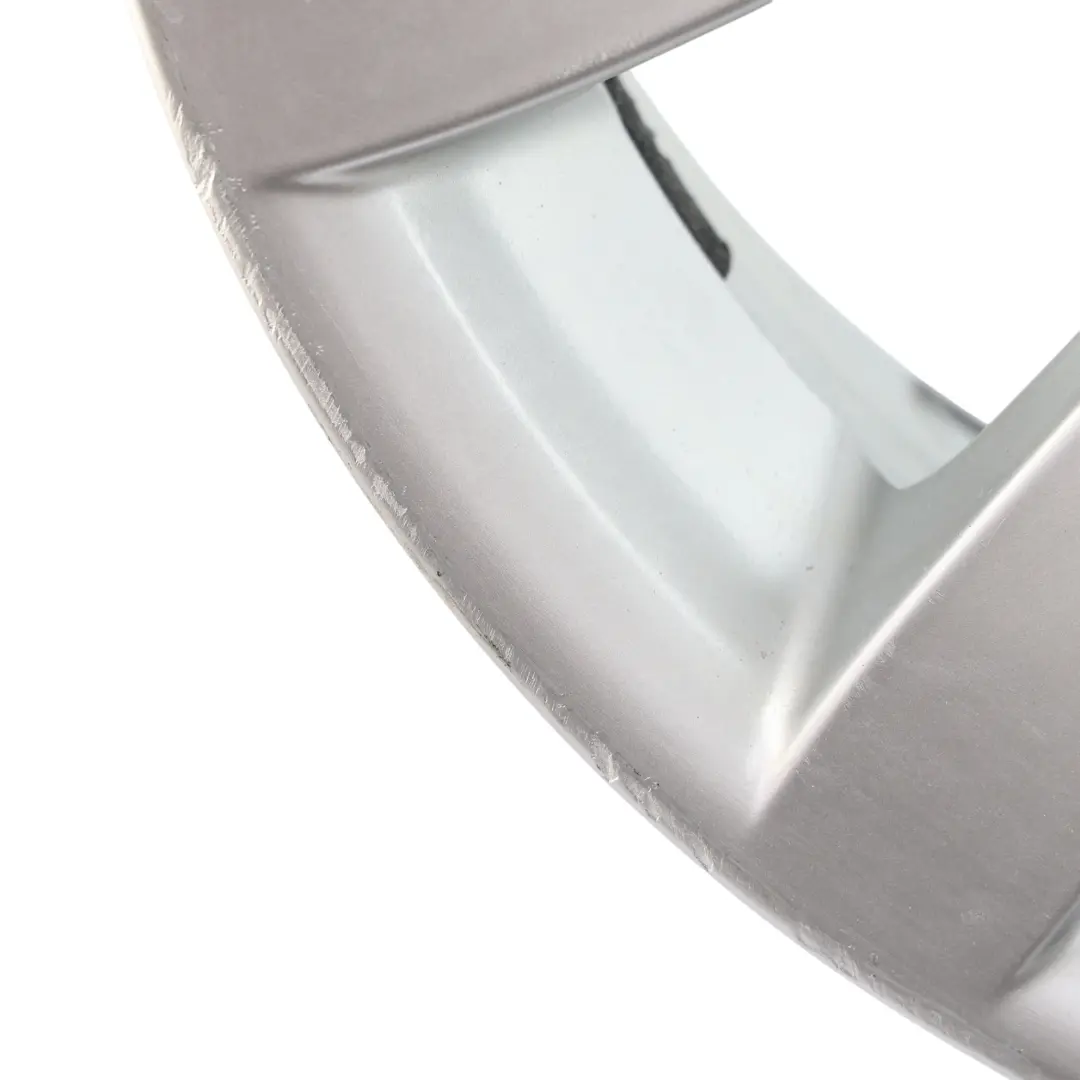 Light Alloy BMW E63 E64 Silver Wheel Rim 19" Star Spoke 218 8,5J ET:14 to with Part number 6770941 Light Alloy BMW E63 E64 Silver Wheel Rim 19" Star Spoke 218 8,5J ET:14 - SKU 6770941-2 - Part number 6770941