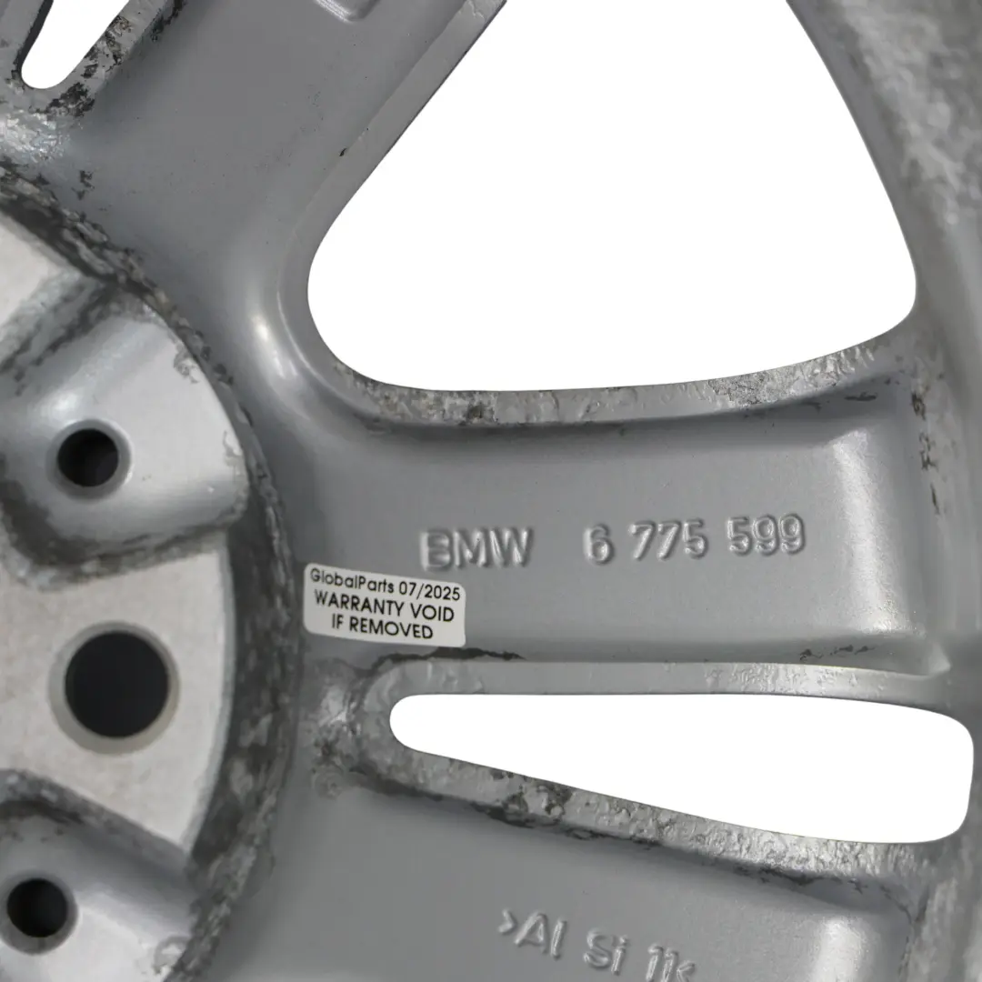 Argento Cerchio AlluMini o Alufelge 17" Doppio Raggio 161 per BMW E90 E91 E92 con numero di parte 6775599 BMW E90 E91 E92 Argento Cerchio AlluMini o Alufelge 17" Doppio Raggio 161 - SKU 6775599-2 - Numero di parte 6775599