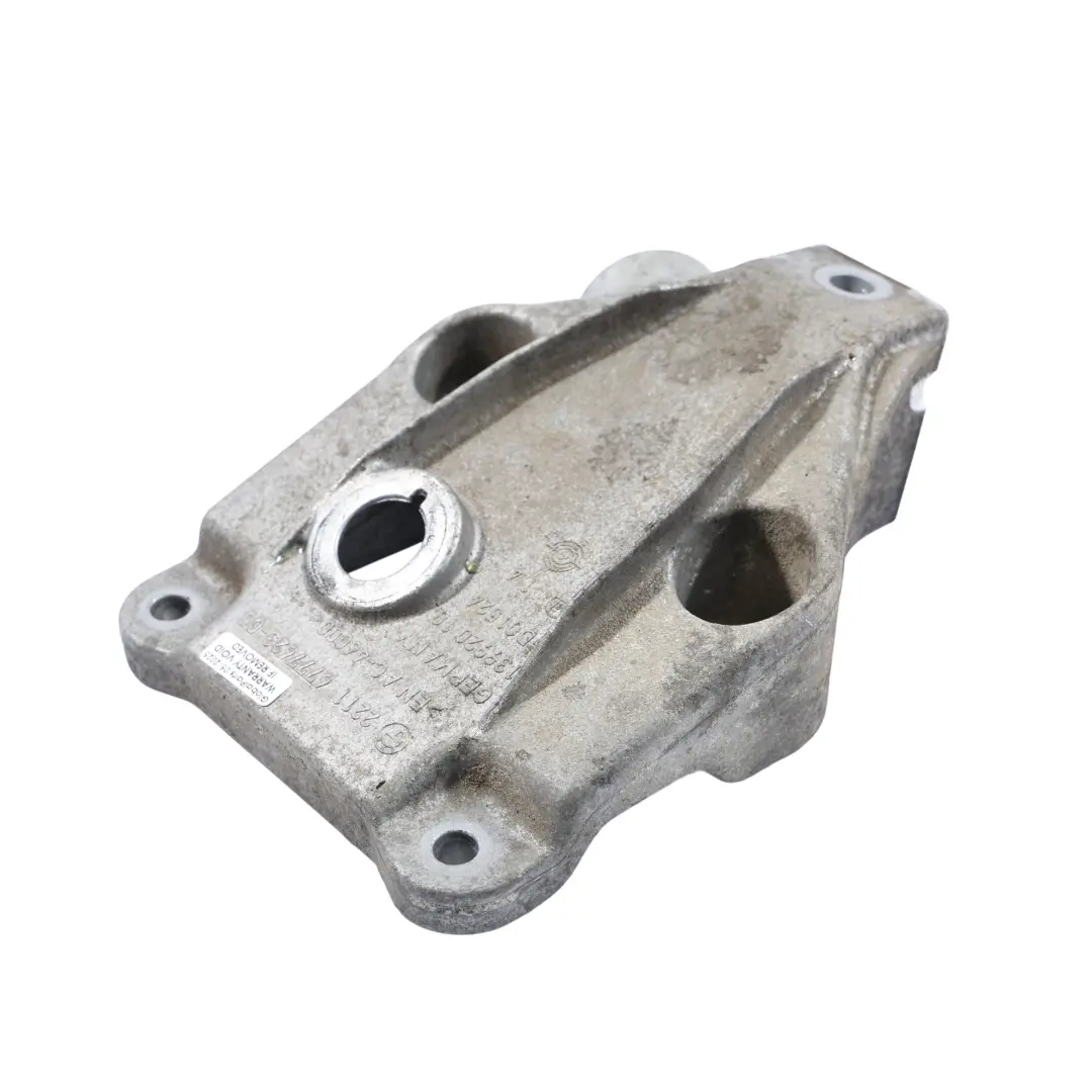 Supporto Staffa Motore Portante Sinistra per BMW F10 F11 con numero di parte 6777623 BMW F10 F11 Supporto Staffa Motore Portante Sinistra - SKU 6777623 - Numero di parte 6777623