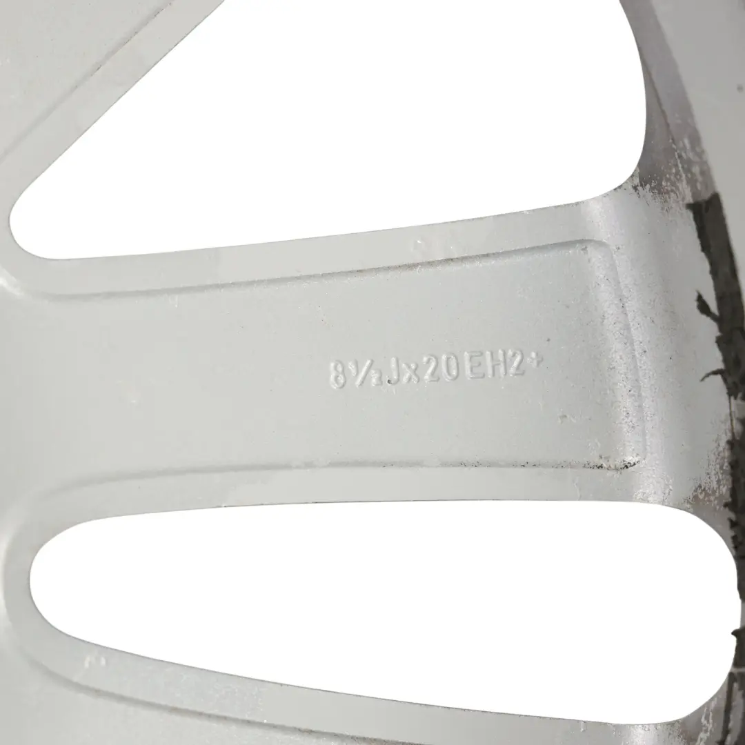 Roue Avant Argentée Jante Alliage 20" 8,5J ET:25 pour BMW F01 F07 à propos du numéro de pièce 6777779 BMW F01 F07 Roue Avant Argentée Jante Alliage 20" 8,5J ET:25 - SKU 6777779-2 - Numéro de pièce 6777779
