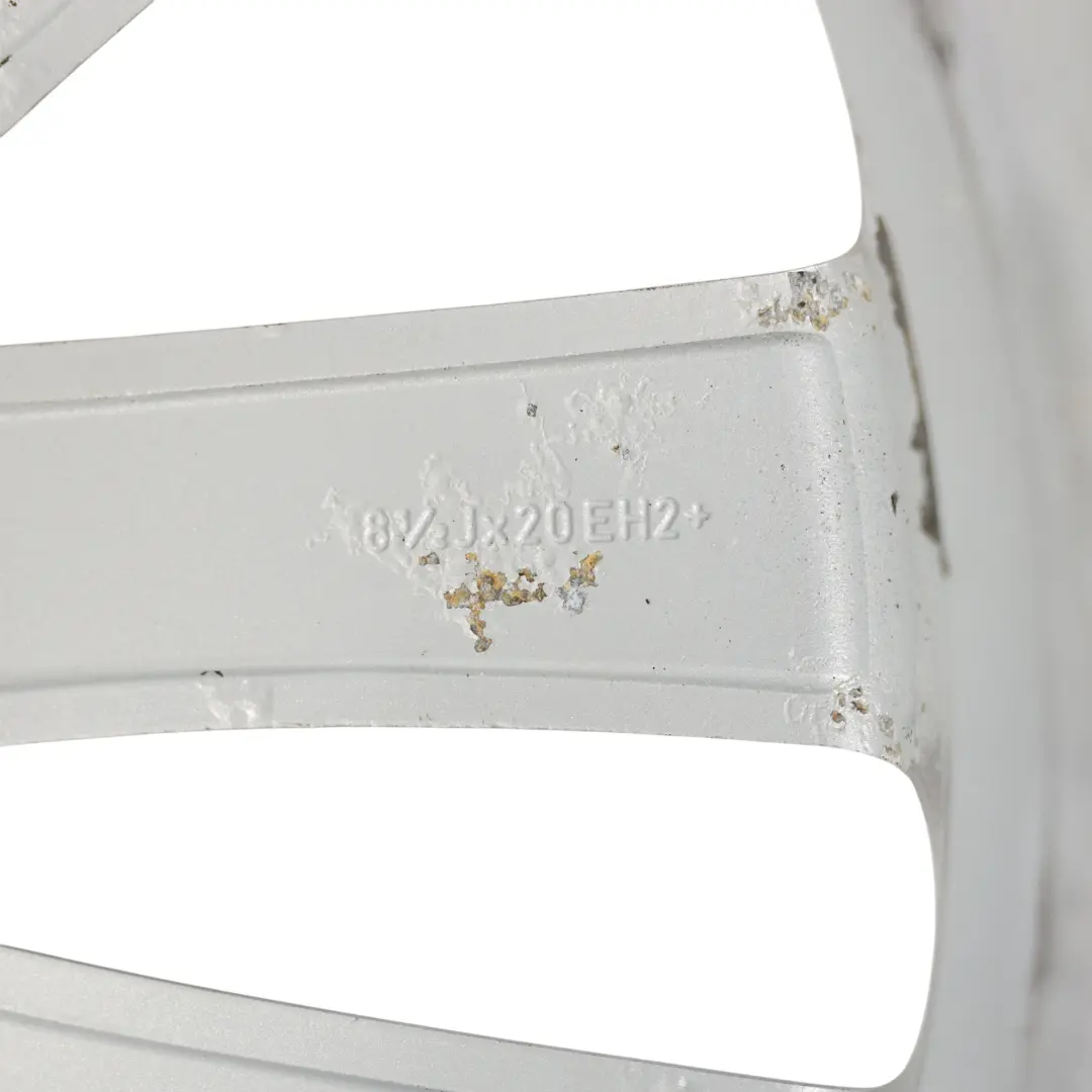 Argento Cerchio In Lega 20" 8,5J ET:20 Doppie Razze 253 per BMW F01 F07 con numero di parte 6777779 BMW F01 F07 Argento Cerchio In Lega 20" 8,5J ET:20 Doppie Razze 253 - SKU 6777779-3 - Numero di parte 6777779