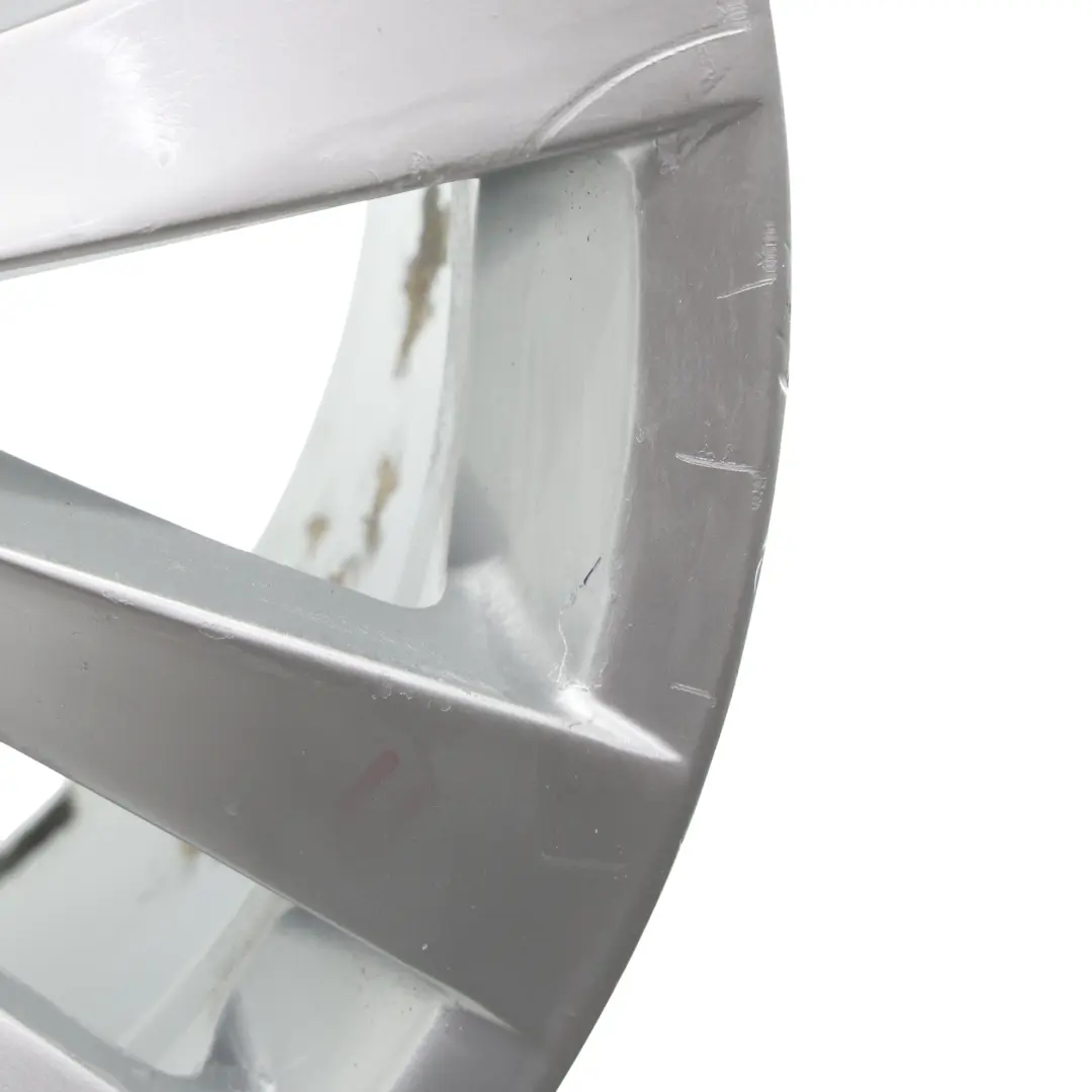 Jante Arrière Alliage Argenté 20" 10J ET:41 Double Rayon 253 pour BMW F01 F07 à propos du numéro de pièce 6777780 BMW F01 F07 Jante Arrière Alliage Argenté 20" 10J ET:41 Double Rayon 253 - SKU 6777780-1 - Numéro de pièce 6777780