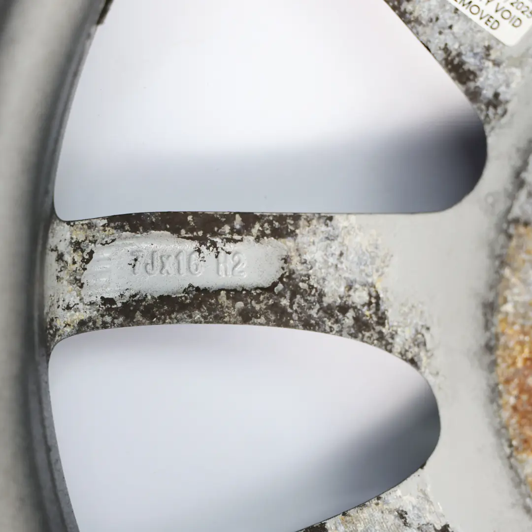 Alloy Rim 16" 7J ET:40 V-Spoke 378 to BMW F20 F21 F22 F23 Black Wheel with Part number 6796202 BMW F20 F21 F22 F23 Black Wheel Alloy Rim 16" 7J ET:40 V-Spoke 378 - SKU 6796202-7 - Part number 6796202