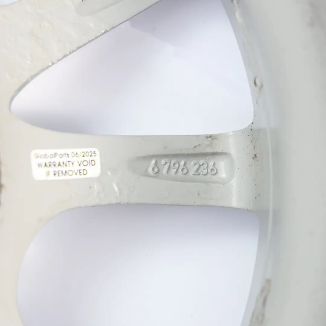 Rim Alloy 16" 7J ET:31 V-spoke Silver 390 to BMW F30 F31 F36 Wheel with Part number 6796236 BMW F30 F31 F36 Wheel Rim Alloy 16" 7J ET:31 V-spoke Silver 390 - SKU 6796236 - Part number 6796236