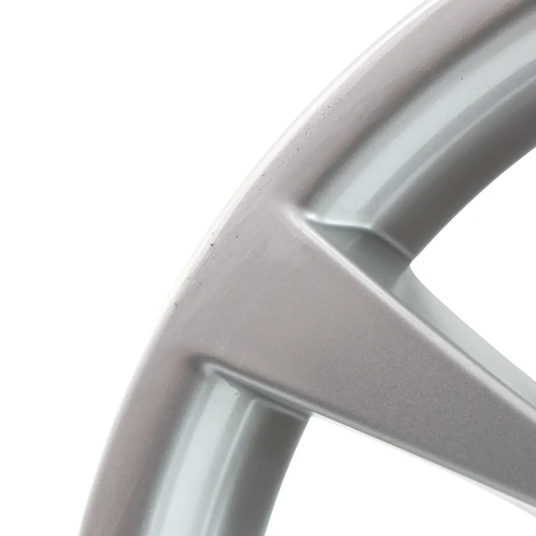 Jante Alliage Argent 17" 7,5J ET:37 V-Spoke 395 pour BMW F30 F31 F32 F33 à propos du numéro de pièce 6796244 BMW F30 F31 F32 F33 Jante Alliage Argent 17" 7,5J ET:37 V-Spoke 395 - SKU 6796244-1 - Numéro de pièce 6796244