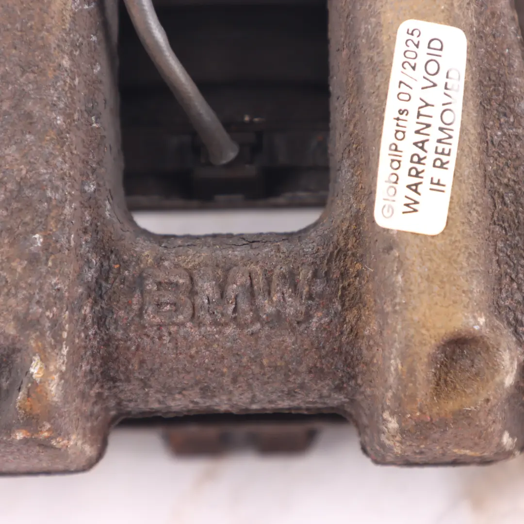 Fila F20 F21 F22 F23 Alloggiao Pinza Freno Posteriore Destra per BMW con numero di parte 6850852 BMW Fila F20 F21 F22 F23 Alloggiao Pinza Freno Posteriore Destra - SKU 6850852 - Numero di parte 6850852