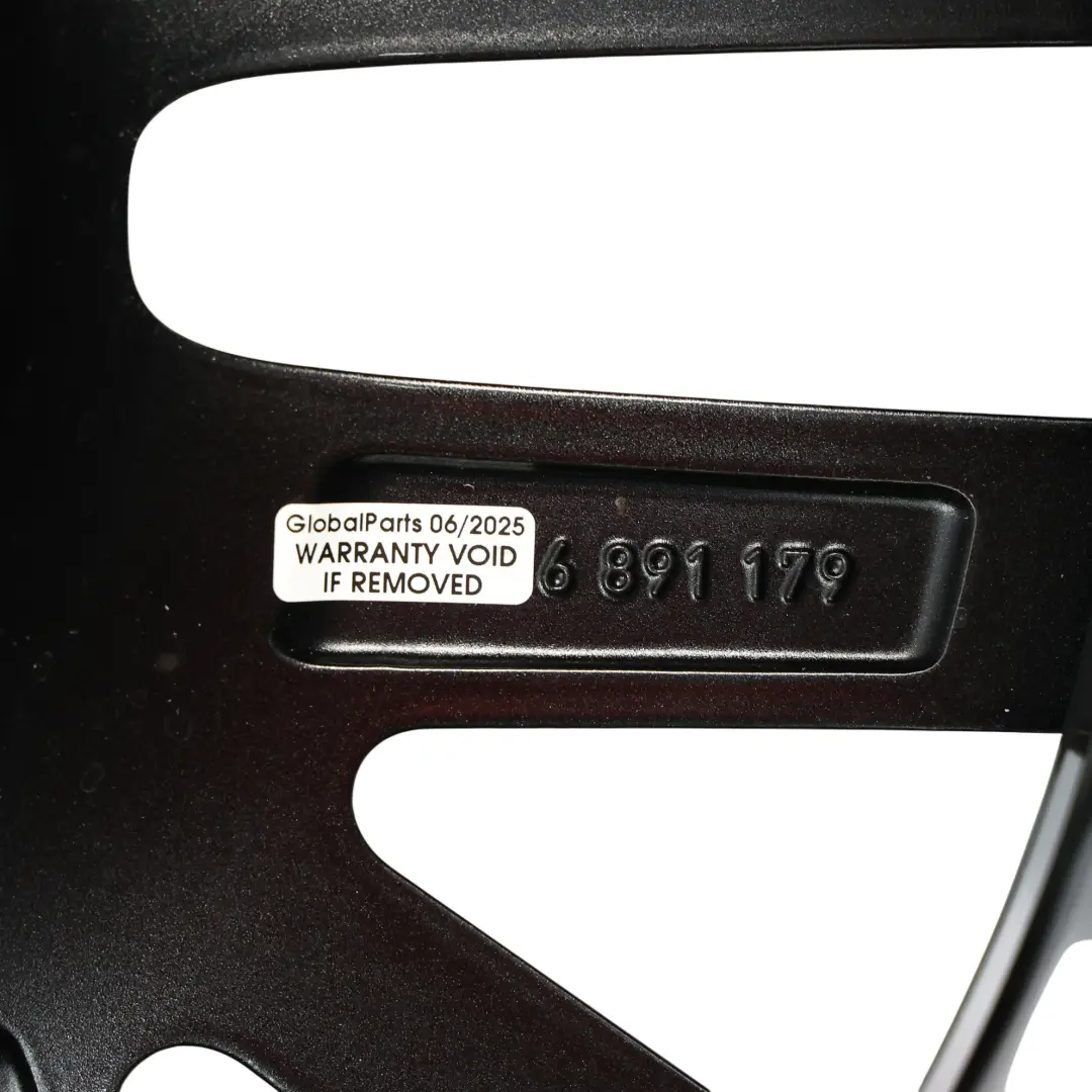 Felga Aluminiowa 18" 7,5J ET:50 Midnight Grey Szary do BMW U06 o numerze 6891179 BMW U06 Felga Aluminiowa 18" 7,5J ET:50 Midnight Grey Szary - SKU 6891179-2 - Numer Części 6891179