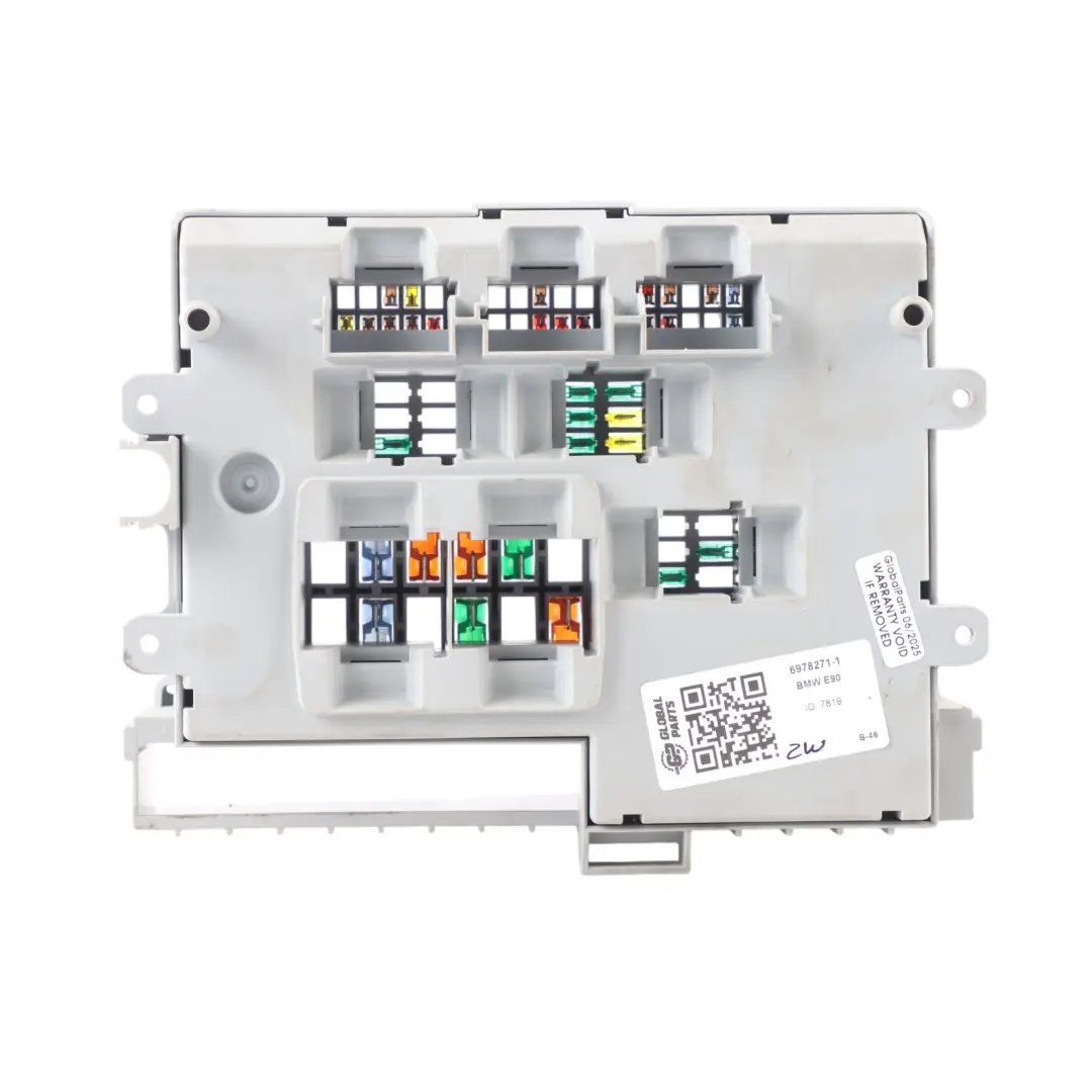 BMW E87 E90 E91 E92 Power Distribution Fuse Box Front 6906622 - SKU 6978271-1 - Part number 6978271
