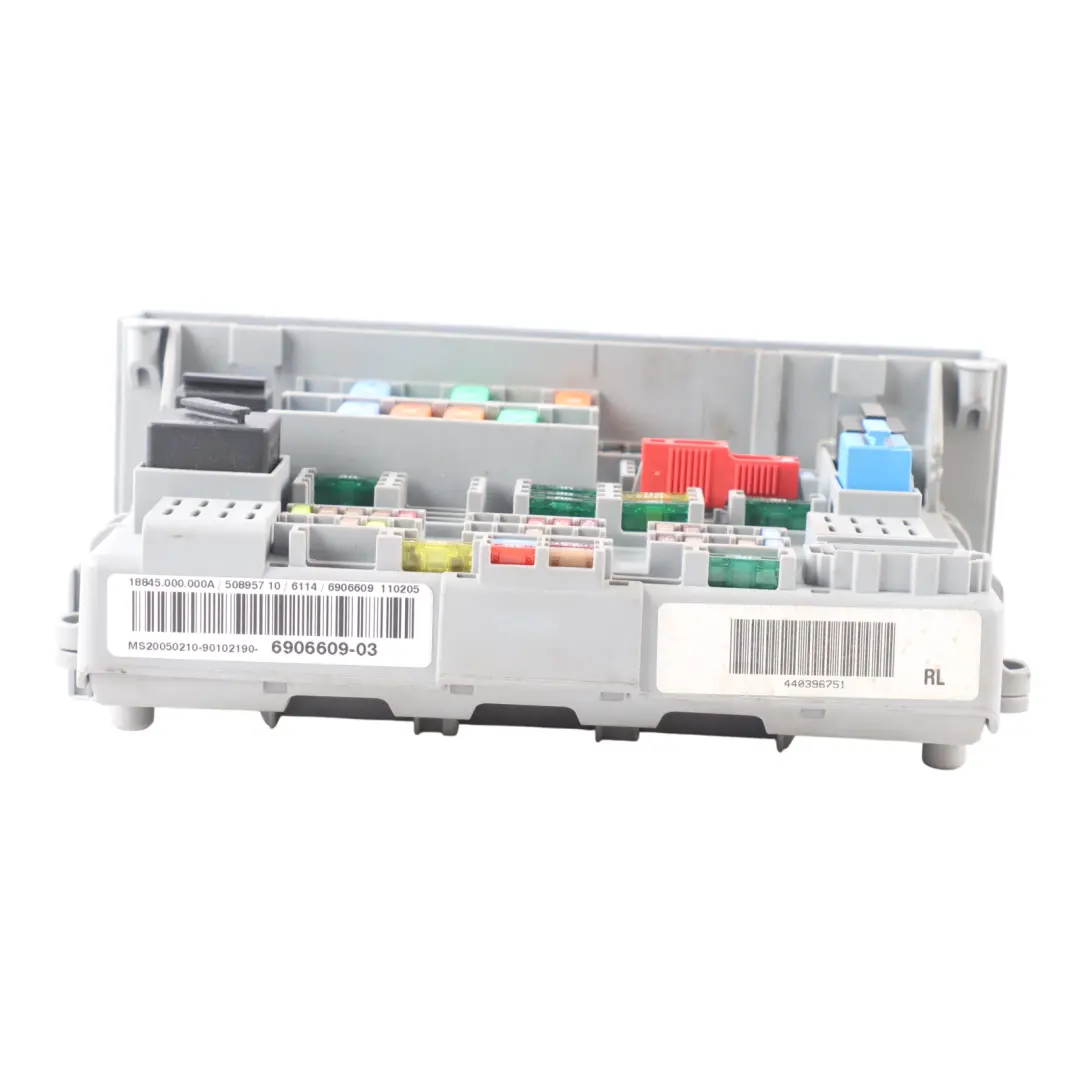 BMW E87 E90 E91 E92 Power Distribution Fuse Box Front 6906622 - SKU 6978271-1 - Part number 6978271