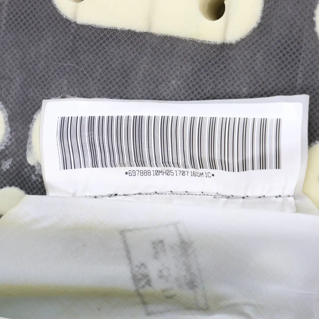 Oparcie Fotela Skórzane Lewy Przód Szary do BMW E92 o numerze 6978881 BMW E92 Oparcie Fotela Skórzane Lewy Przód Szary - SKU 6978881 - Numer Części 6978881