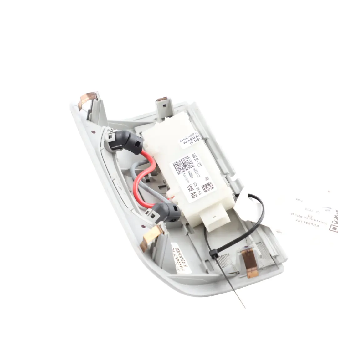 Mk5 Panneau De Protection Du Capteur D'Alarme De Toit pour VW Polo 6R à propos du numéro de pièce 6C0951171 VW Polo 6R Mk5 Panneau De Protection Du Capteur D'Alarme De Toit - SKU 6C0951171 - Numéro de pièce 6C0951171