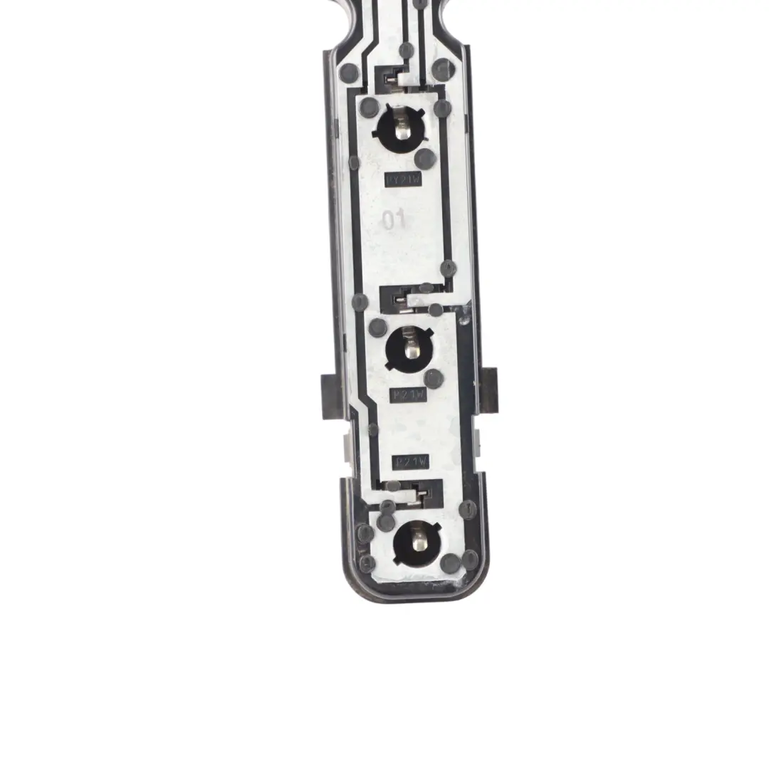 Ford Transit Mk7 Support Ampoule Feu Arrière Gauche - SKU 6C1113N004A - Numéro de pièce 6C1113N004A