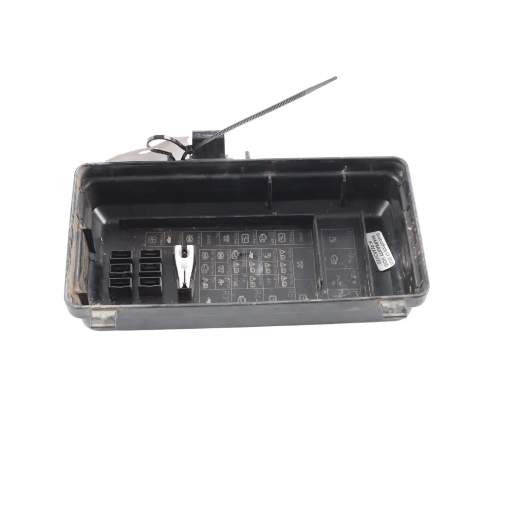 Caja Fusibles Energía Tapa Embellecedora para Ford Transit Mk7 con número de pieza 6C1T14A076AB Ford Transit Mk7 Caja Fusibles Energía Tapa Embellecedora - SKU 6C1T14A076AB - Número de pieza 6C1T14A076AB