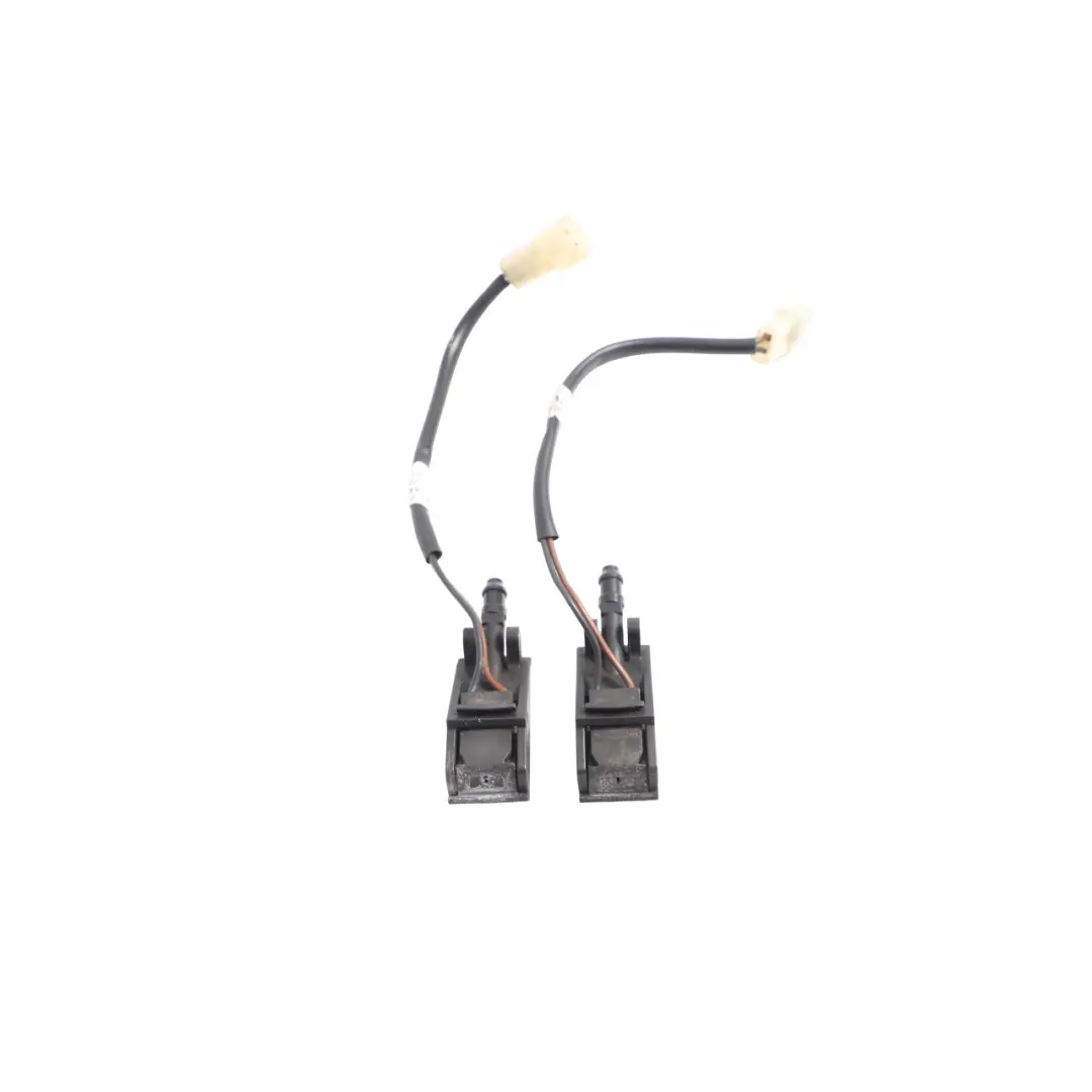 Volkswagen VW Touareg 7L Front Windscreen Washer Jet Nozzle Spray Set - SKU 6E0955986B - Part number 6E0955986B
