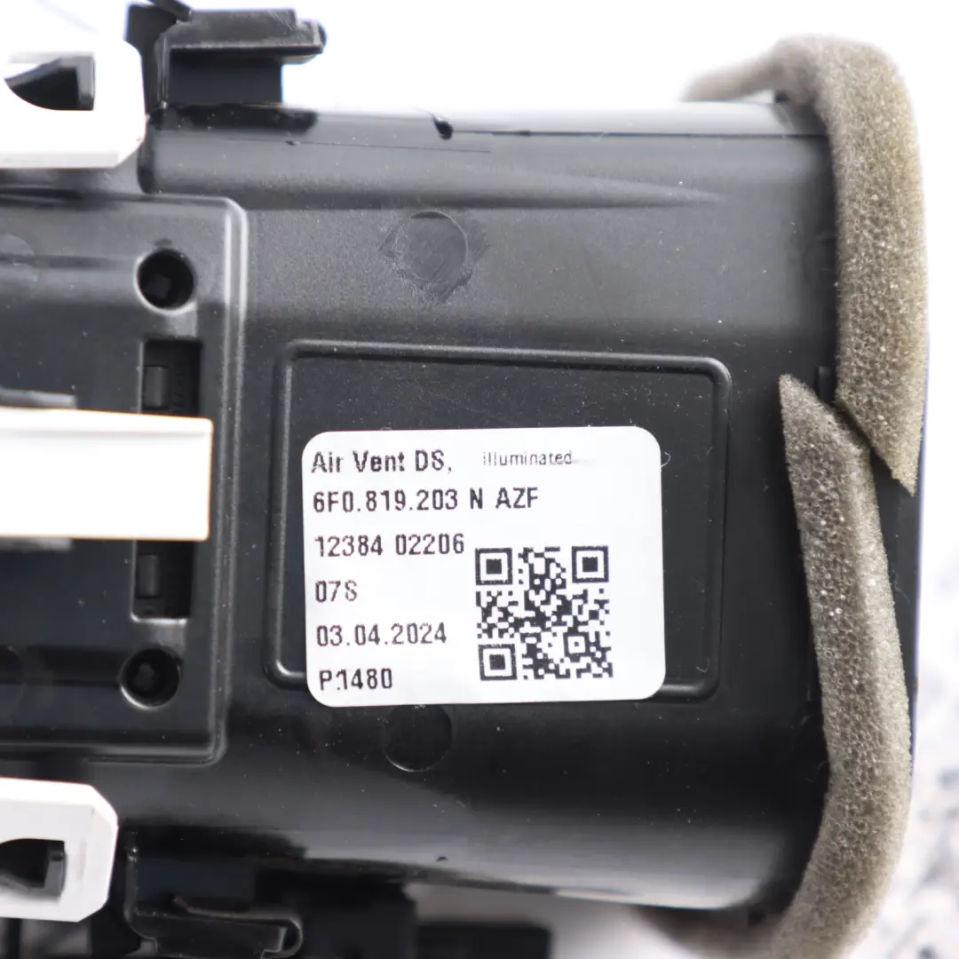 Mk5 Dashboard Air Vent Panel Trim Nozzle Front Left N/S to Seat Ibiza with Part number 6F0819203N Seat Ibiza Mk5 Dashboard Air Vent Panel Trim Nozzle Front Left N/S - SKU 6F0819203N - Part number 6F0819203N