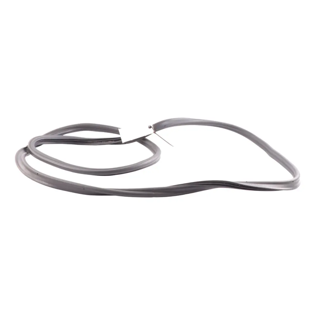 Mk5 Uszczelka Pokrywy Bagażnika do Seat Ibiza o numerze 6F0827705E Seat Ibiza Mk5 Uszczelka Pokrywy Bagażnika - SKU 6F0827705E - Numer Części 6F0827705E