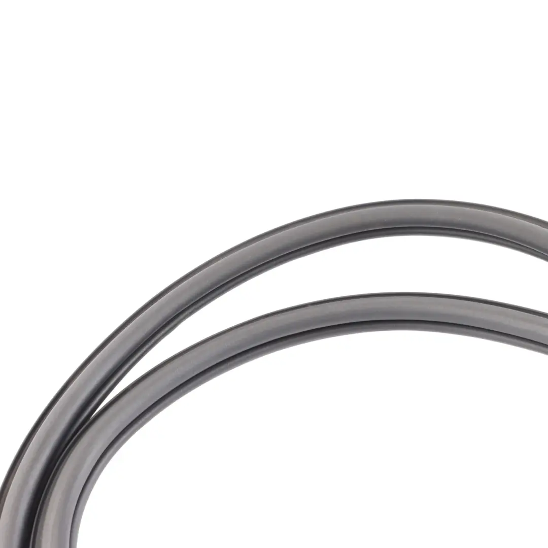 Mk5 Rear Door Inner Seal Rubber Gasket Right O/S to Seat Ibiza with Part number 6F0867368D Seat Ibiza Mk5 Rear Door Inner Seal Rubber Gasket Right O/S - SKU 6F0867368E - Part number 6F0867368D