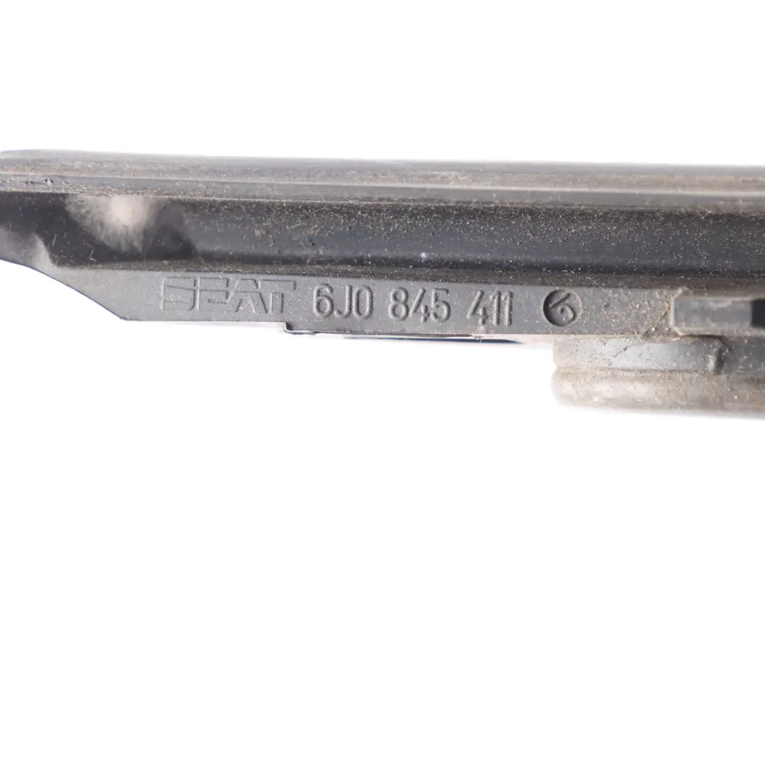 Vitre Triangulaire Avant Gauche AS2 pour Seat Ibiza IV FR à propos du numéro de pièce 6J0845411C Seat Ibiza IV FR Vitre Triangulaire Avant Gauche AS2 - SKU 6J0845411C - Numéro de pièce 6J0845411C