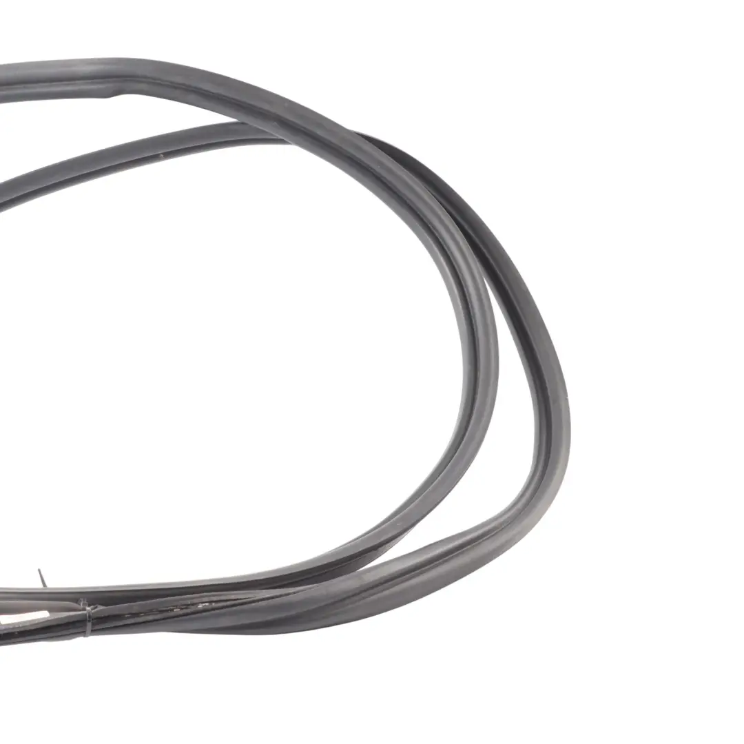 6J Joint D'Étanchéité Couvercle Coffre Arrière 3 Portes pour Seat Ibiza à propos du numéro de pièce 6J3827705C Seat Ibiza 6J Joint D'Étanchéité Couvercle Coffre Arrière 3 Portes - SKU 6J3827705C - Numéro de pièce 6J3827705C