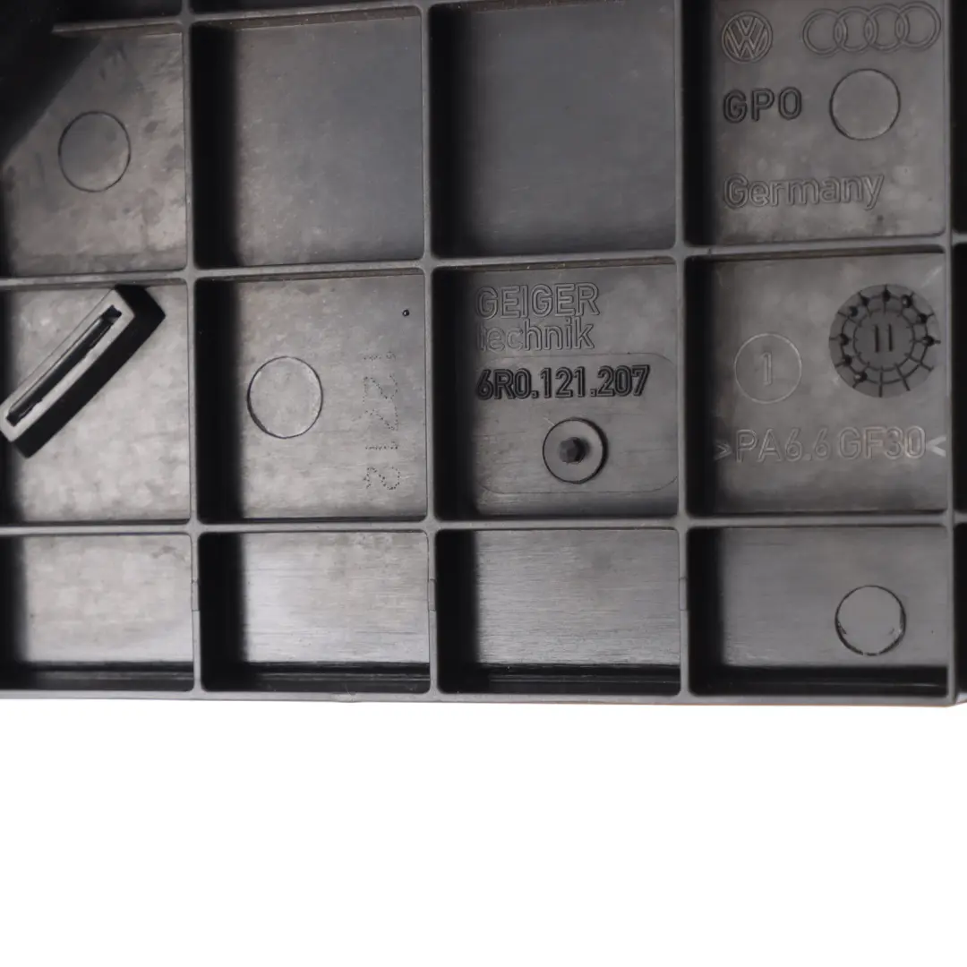 6J Kühlung Kühler Lüfterhaube Kühlmittel für Skoda Fabia 5J Seat Ibiza mit Teilenummer 6R0121207 Skoda Fabia 5J Seat Ibiza 6J Kühlung Kühler Lüfterhaube Kühlmittel - SKU 6R0121207 - Teilenummer 6R0121207