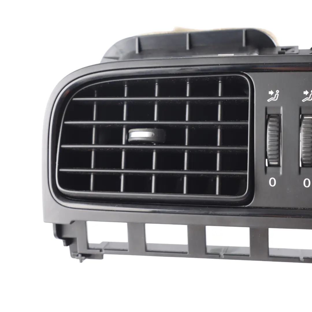 Volkswagen Polo 6R Buse Ventilation Centrale Tableau Bord Avant 6R0819728 - SKU 6R0819728AG - Numéro de pièce 6R0819728AG