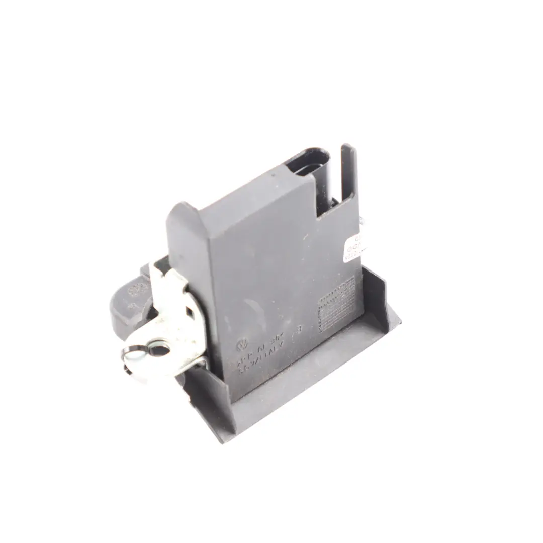 VW Volkswagen Polo 6R Rear Tailgate Lock Boot Trunk Latch Mechanism - SKU 6R0827505A - Part number 6R0827505A