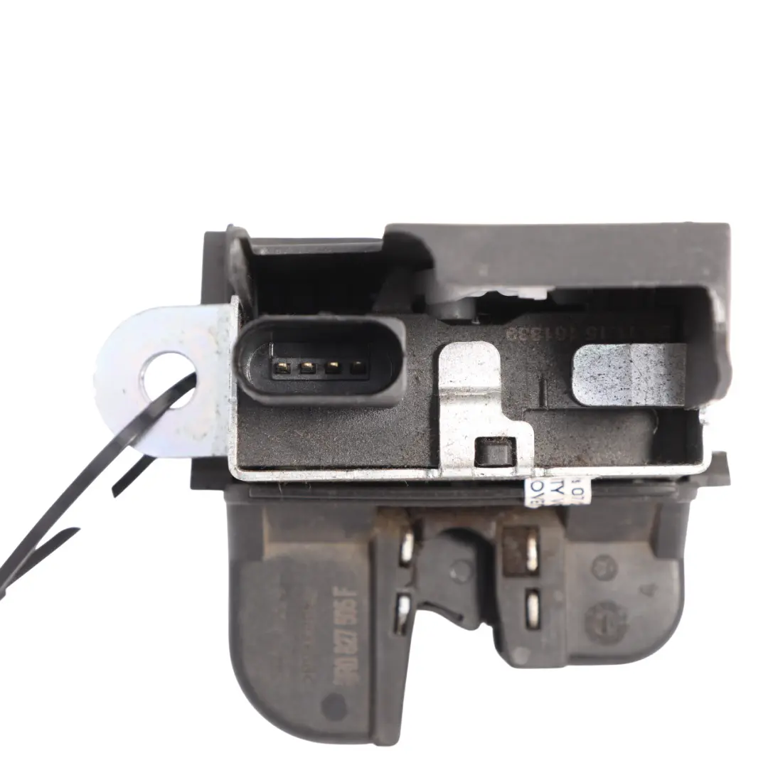 Mk5 V 6R Rear Tailgate Lock Trunk Latch Mechanism to VW Volkswagen Polo with Part number 6R0827505F VW Volkswagen Polo Mk5 V 6R Rear Tailgate Lock Trunk Latch Mechanism - SKU 6R0827505F - Part number 6R0827505F