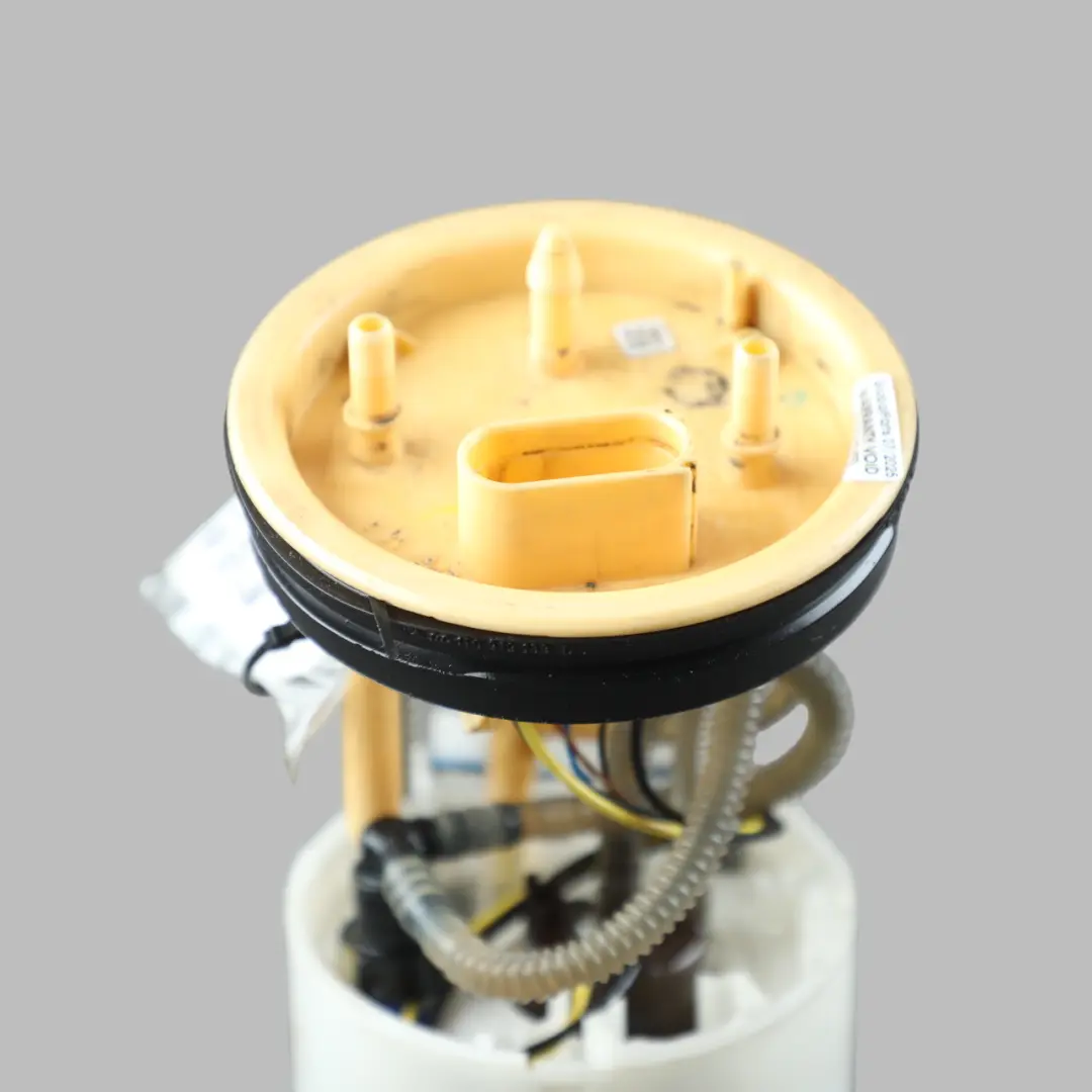 CUSA Tank Fuel Sender Pump Unit to VW Volkswagen Polo 6R 1.4 TDI with Part number 6R0919050AH VW Volkswagen Polo 6R 1.4 TDI CUSA Tank Fuel Sender Pump Unit - SKU 6R0919050AH - Part number 6R0919050AH