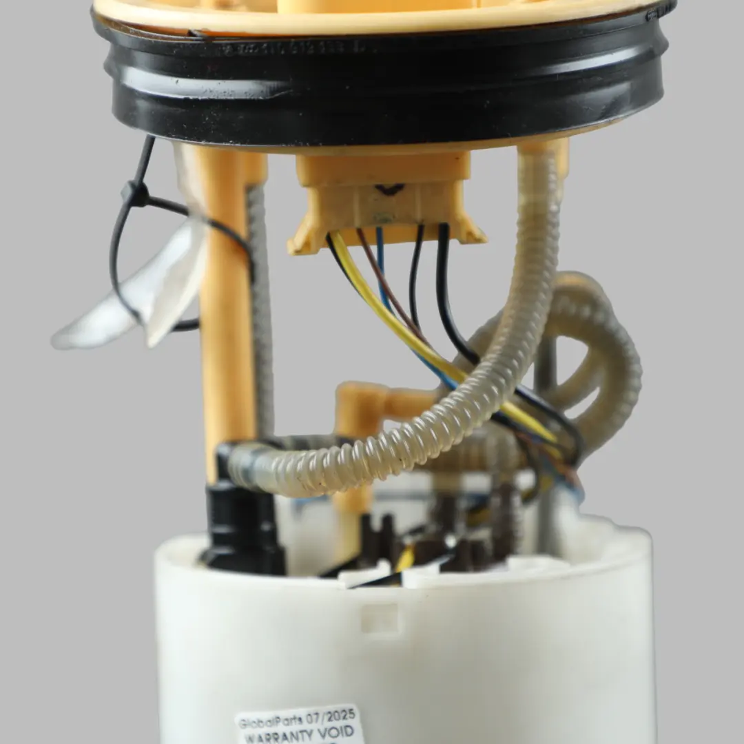 CUSA Tank Fuel Sender Pump Unit to VW Volkswagen Polo 6R 1.4 TDI with Part number 6R0919050AH VW Volkswagen Polo 6R 1.4 TDI CUSA Tank Fuel Sender Pump Unit - SKU 6R0919050AH - Part number 6R0919050AH