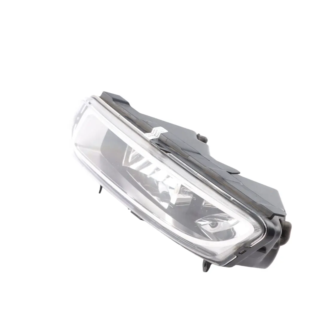 Przednia Lewa Lampa Przeciwmgielna do Volkswagen VW Polo 6R o numerze 6R0941061C Volkswagen VW Polo 6R Przednia Lewa Lampa Przeciwmgielna - SKU 6R0941061C - Numer Części 6R0941061C