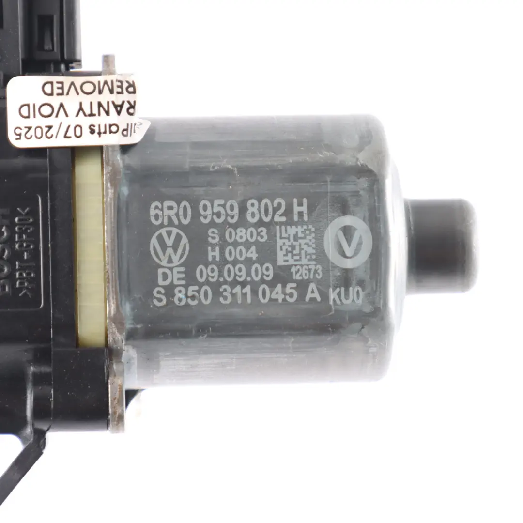 Door Front Window Lifter Motor Right O/S Drive to Volkswagen Polo 6R 5 with Part number 6R0959802H Volkswagen Polo 6R 5 Door Front Window Lifter Motor Right O/S Drive - SKU 6R0959802H - Part number 6R0959802H
