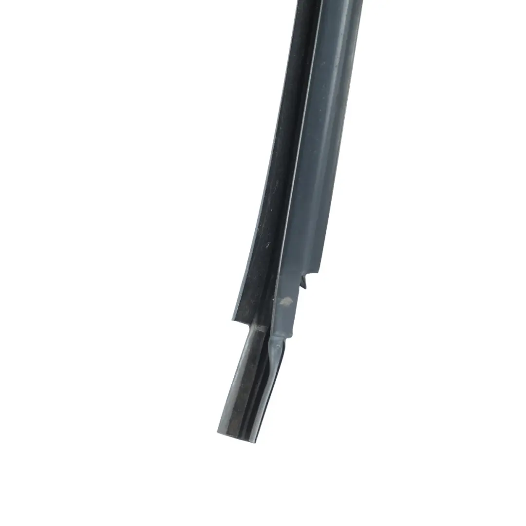 Volkswagen Polo 6R Vorder Tür Fenster Führung Dichtung Rahmen Links - SKU 6R4837431C - Teilenummer 6R4837431C