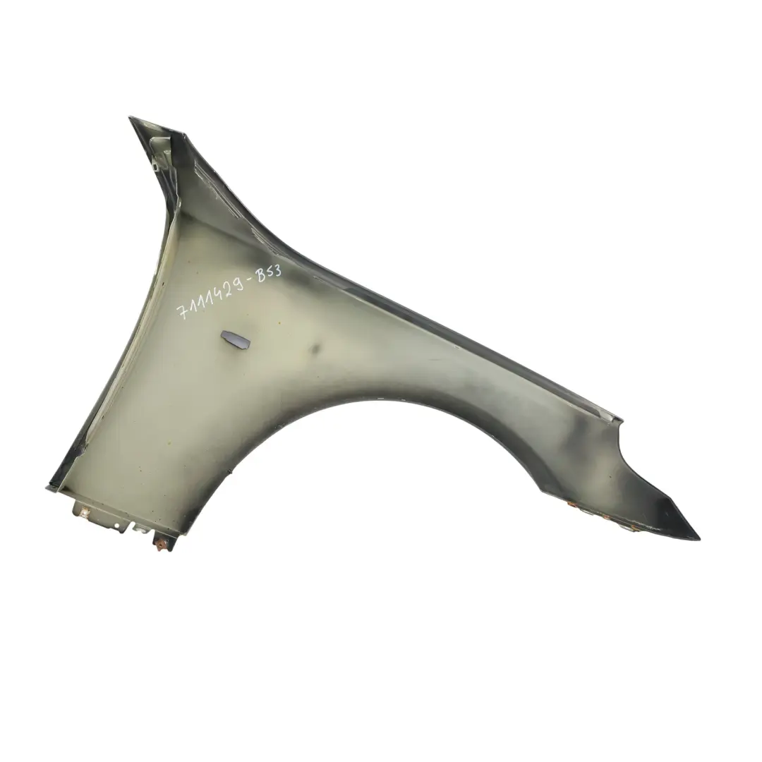 Kotflügelverkleidung BMW E60 E61 Vorne Links Black Sapphire - 475 für mit Teilenummer 7111429 Kotflügelverkleidung BMW E60 E61 Vorne Links Black Sapphire - 475 - SKU 7111429-BS3 - Teilenummer 7111429