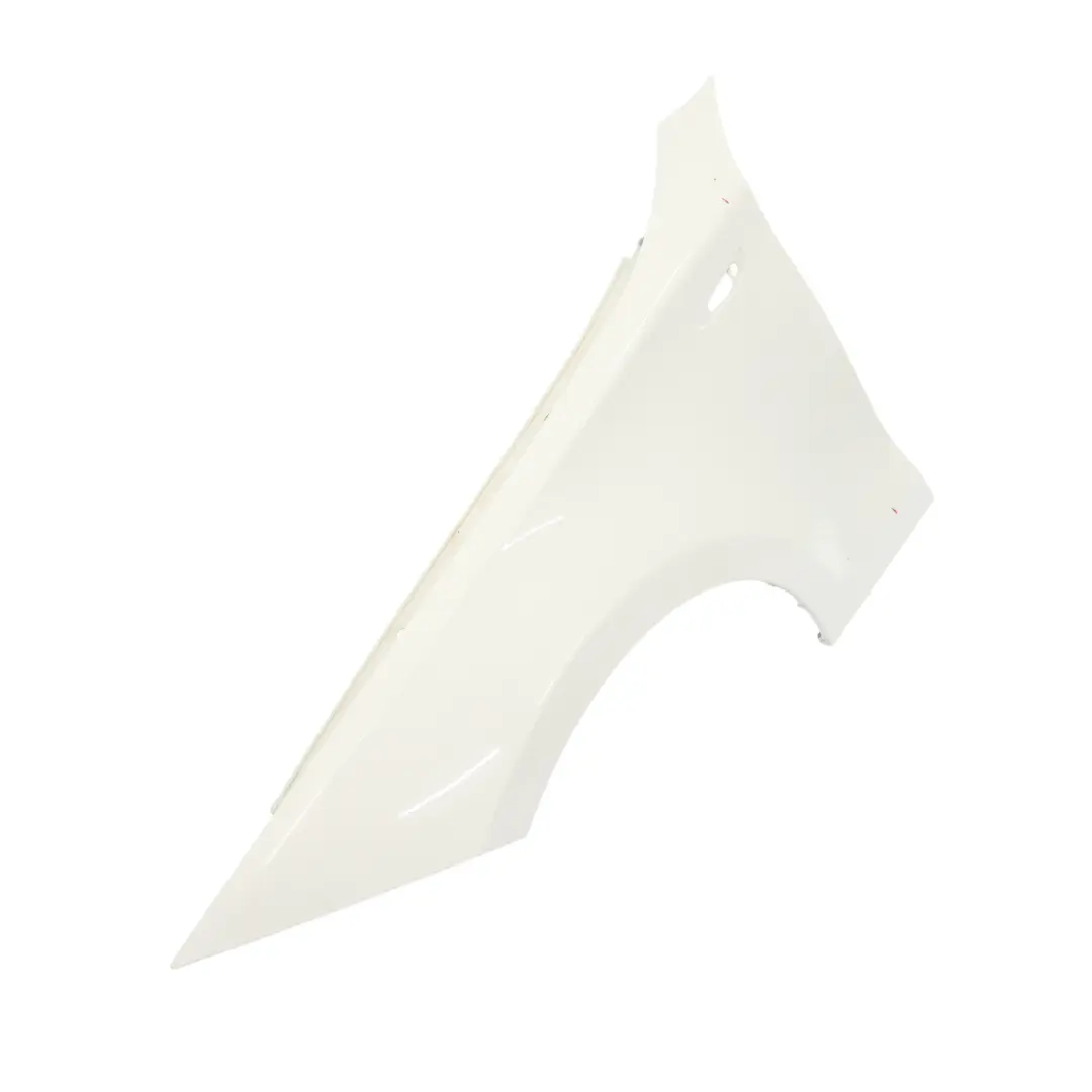 BMW E81 E87 Pannello Laterale Parafango Anteriore Sinistro Alpinweiss 3 - 300 - SKU 7133227-AW1 - Numero di parte 7133227