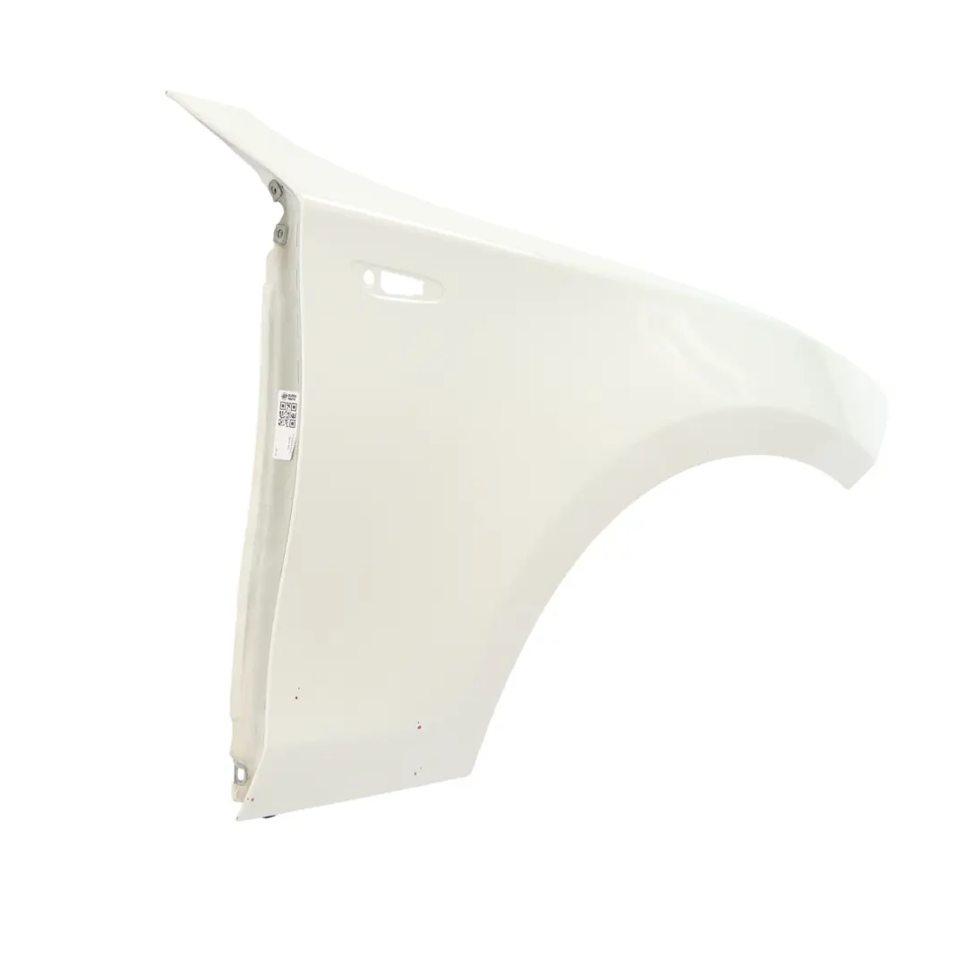 BMW E81 E87 Panneau latéral Aile Avant Droite Alpinweiss White - 300 - SKU 7133228-AW2 - Numéro de pièce 7133228