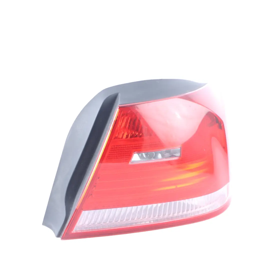  Feu arrière BMW E93 Cabrio Convertible Panneau Lumineux Droit - SKU 7162302-2 - Numéro de pièce 7162302