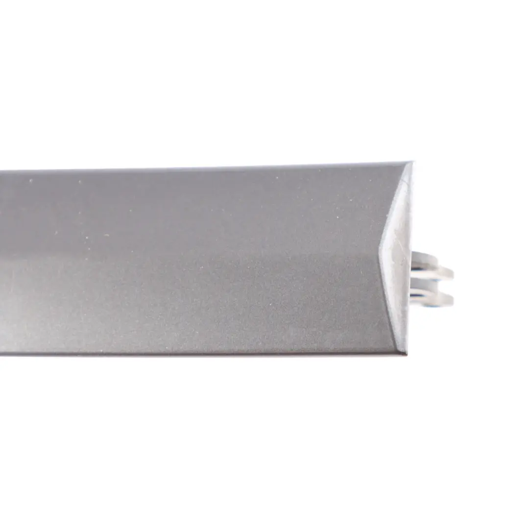 Listwa Dachu Zawias Lewy Osłona Sparkling Graphite - A22 do BMW E93 o numerze 7184047 BMW E93 Listwa Dachu Zawias Lewy Osłona Sparkling Graphite - A22 - SKU 7184047-SG1 - Numer Części 7184047