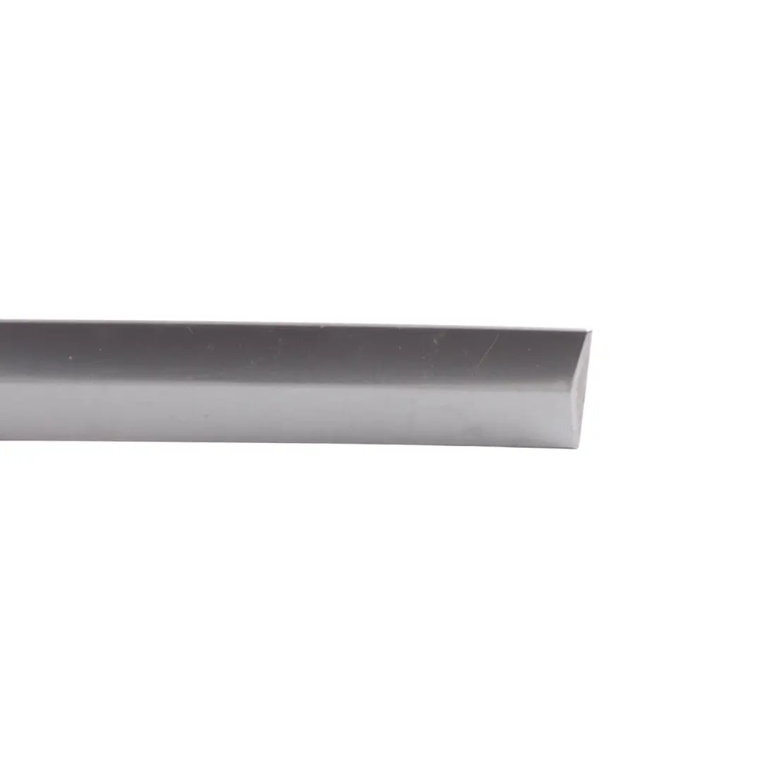 BMW E93 Cabriolet Cache charnière de toit droite Sparkling Graphite - A22 - SKU 7184048-SG1 - Numéro de pièce 7184048