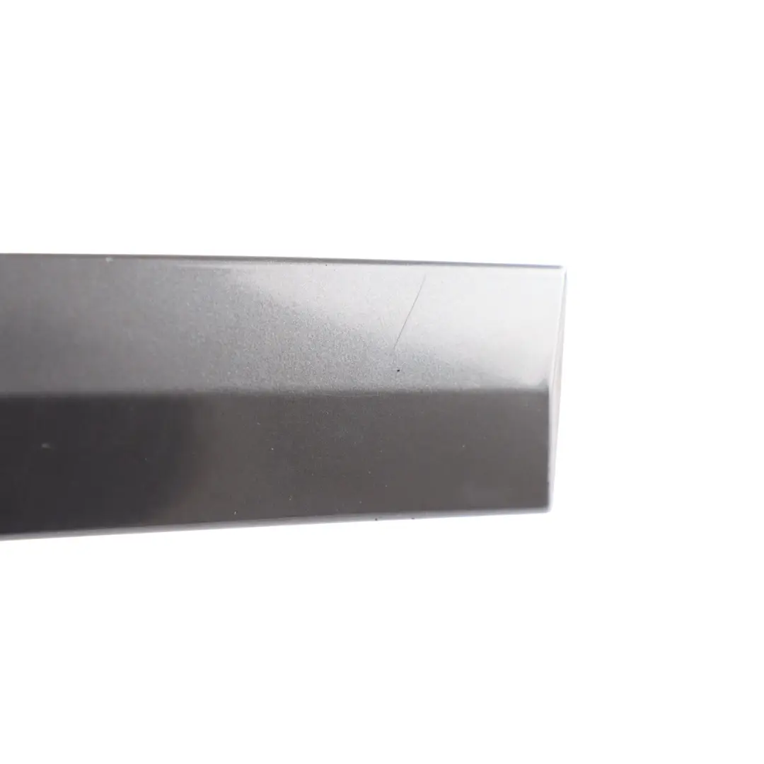 BMW E93 Cabriolet Cache charnière de toit droite Sparkling Graphite - A22 - SKU 7184048-SG1 - Numéro de pièce 7184048