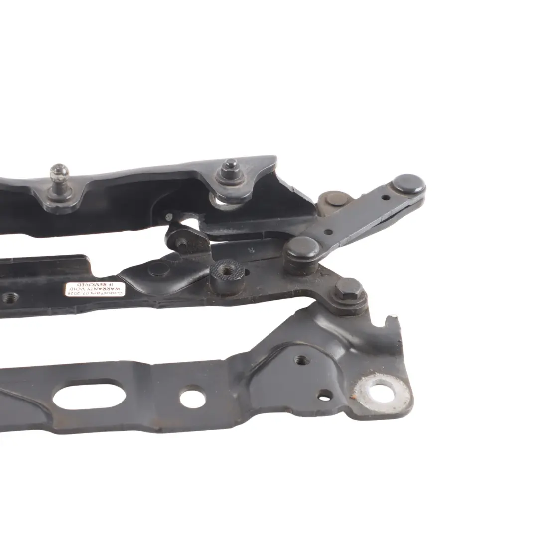 Bonnet Hinge Front Right O/S Black Sapphire Metallic - 475 to BMW F01 F02 with Part number 7204556 BMW F01 F02 Bonnet Hinge Front Right O/S Black Sapphire Metallic - 475 - SKU 7204556-BS - Part number 7204556