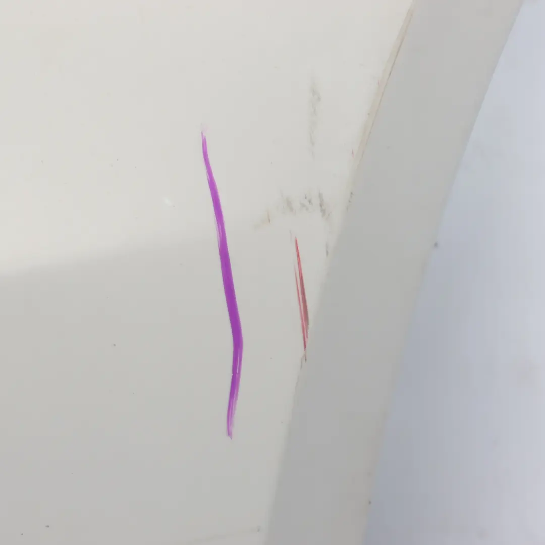 Front Bumper BMW E82 E88 Trim Panel Cover Alpine Alpinweiss 3 - 300 to with Part number 7209153 Front Bumper BMW E82 E88 Trim Panel Cover Alpine Alpinweiss 3 - 300 - SKU 7209153-AW - Part number 7209153