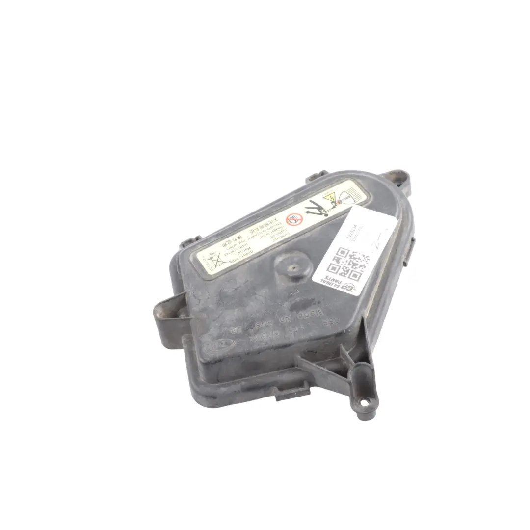 Headlight Head Lamp Cover Cap Front Right O/S to BMW F01 F02 F03 with Part number 7225234 BMW F01 F02 F03 Headlight Head Lamp Cover Cap Front Right O/S - SKU 7225234 - Part number 7225234