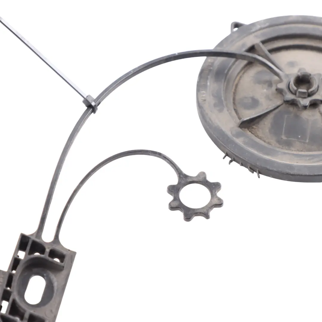 Tapa De La Bombilla Del Faro Delantero Izquierdo para BMW F01 F02 F03 con número de pieza 7225299 BMW F01 F02 F03 Tapa De La Bombilla Del Faro Delantero Izquierdo - SKU 7225299 - Número de pieza 7225299