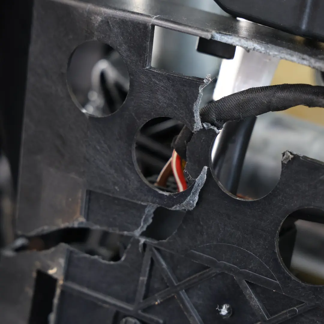 BMW F10 F11 Fotel Sport Podgrzewany Elektryczny Przód Lewy Skóra Czarny - SKU 7231174-2 - Numer Części 7231174