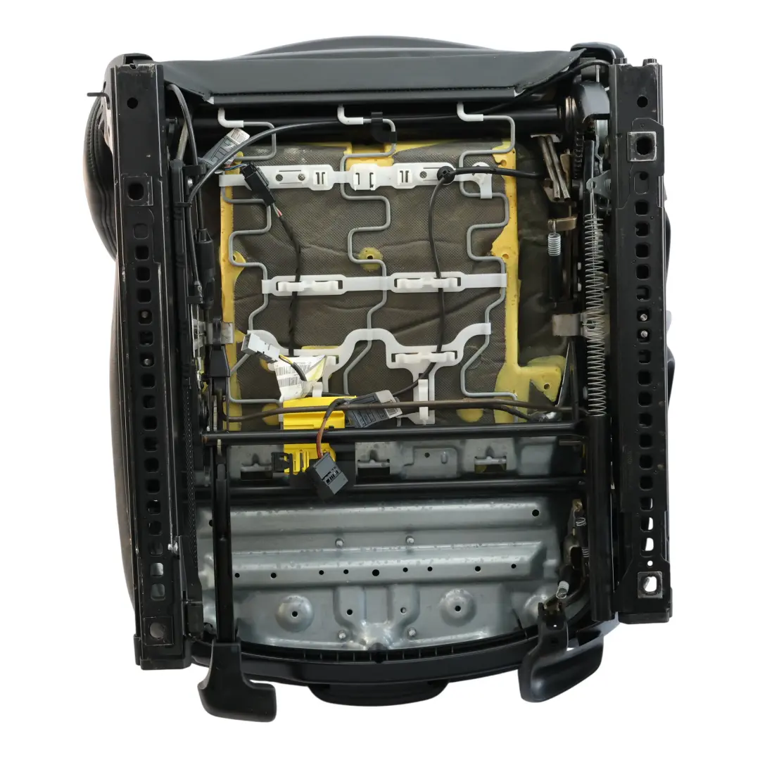 Siège M Sport Cuir Noir Avant Droit pour BMW E81 E82 à propos du numéro de pièce 7247320 BMW E81 E82 Siège M Sport Cuir Noir Avant Droit - SKU 7247320 - Numéro de pièce 7247320