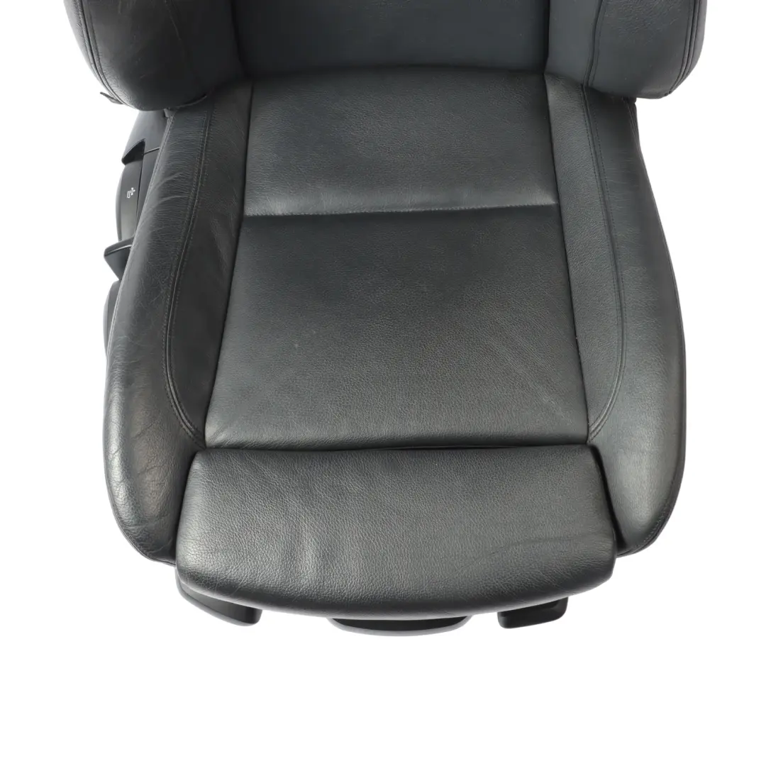 Front Seat M Sport Right O/S Heated Black Leather Boston to BMW E88 Convertible with Part number 7247332 BMW E88 Convertible Front Seat M Sport Right O/S Heated Black Leather Boston - SKU 7247332-1 - Part number 7247332