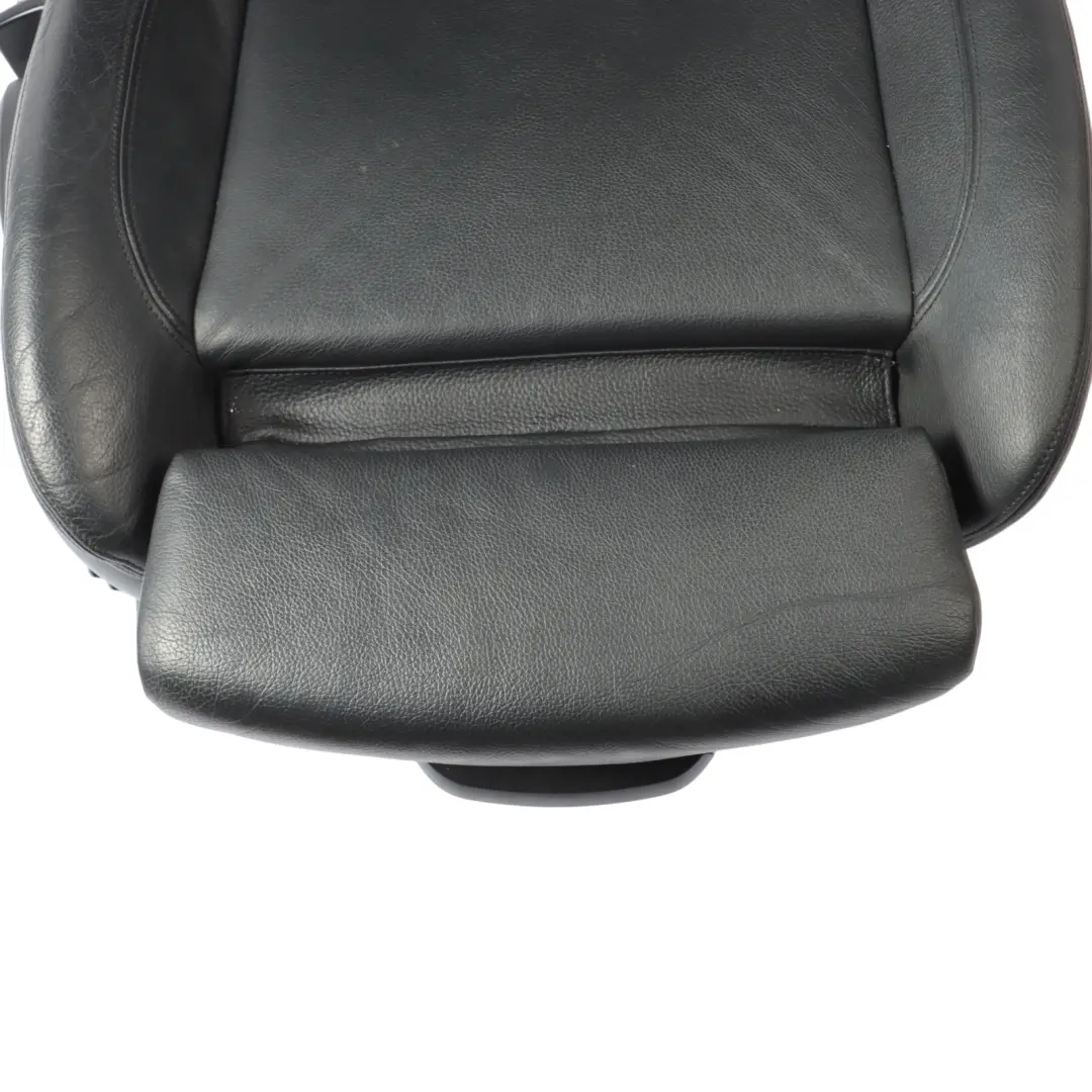 Sedile anteriore M Sport Destro Riscaldato Pelle Nera Boston per BMW E88 Cabrio con numero di parte 7247332 BMW E88 Cabrio Sedile anteriore M Sport Destro Riscaldato Pelle Nera Boston - SKU 7247332-1 - Numero di parte 7247332