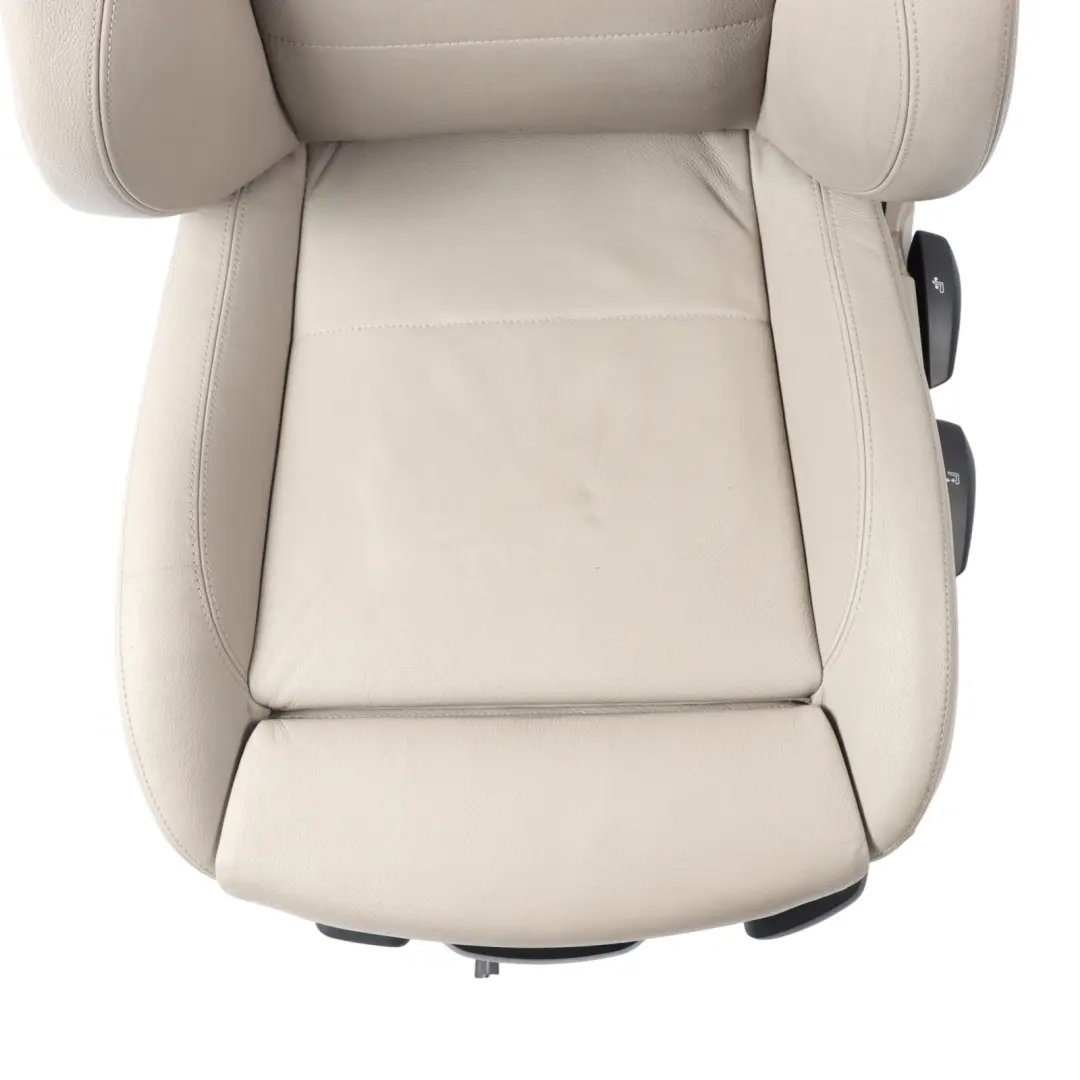 Sedile anteriore sinistro in pelle Boston Beige per BMW E87 LCI M Sport con numero di parte 7251073 BMW E87 LCI M Sport Sedile anteriore sinistro in pelle Boston Beige - SKU 7251073-1 - Numero di parte 7251073