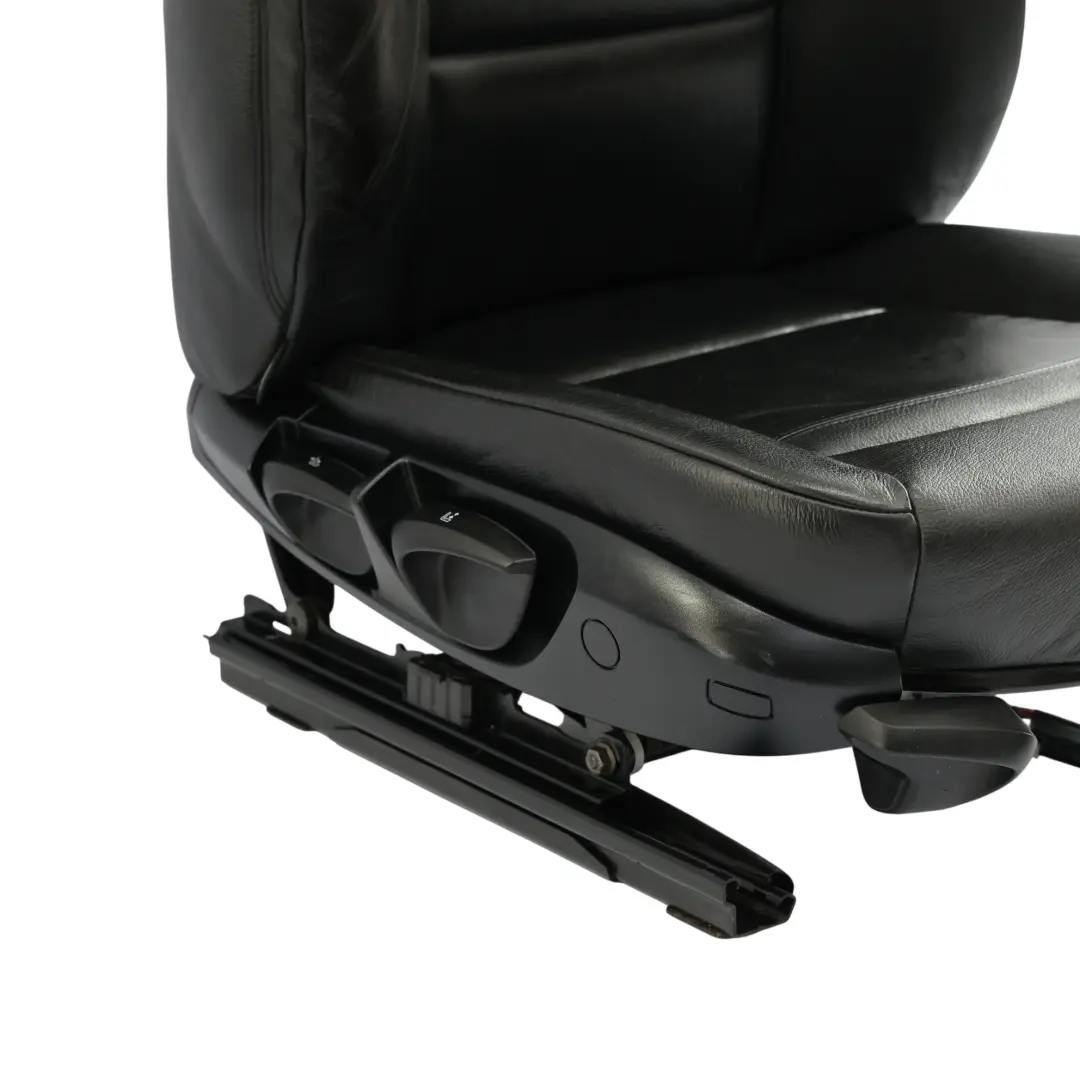Front Seat Black Leather Dakota Heated Electrical Right O/S to BMW E92 LCI Coupe with Part number 7253244 BMW E92 LCI Coupe Front Seat Black Leather Dakota Heated Electrical Right O/S - SKU 7253244 - Part number 7253244