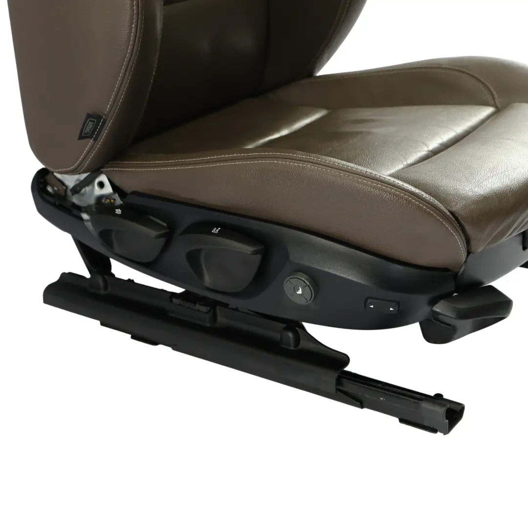 Przedni Fotel Sportowy M Grzany Prawy Skóra Nevada Brown do BMW X3 F25 o numerze 7255684 BMW X3 F25 Przedni Fotel Sportowy M Grzany Prawy Skóra Nevada Brown - SKU 7255684-2 - Numer Części 7255684